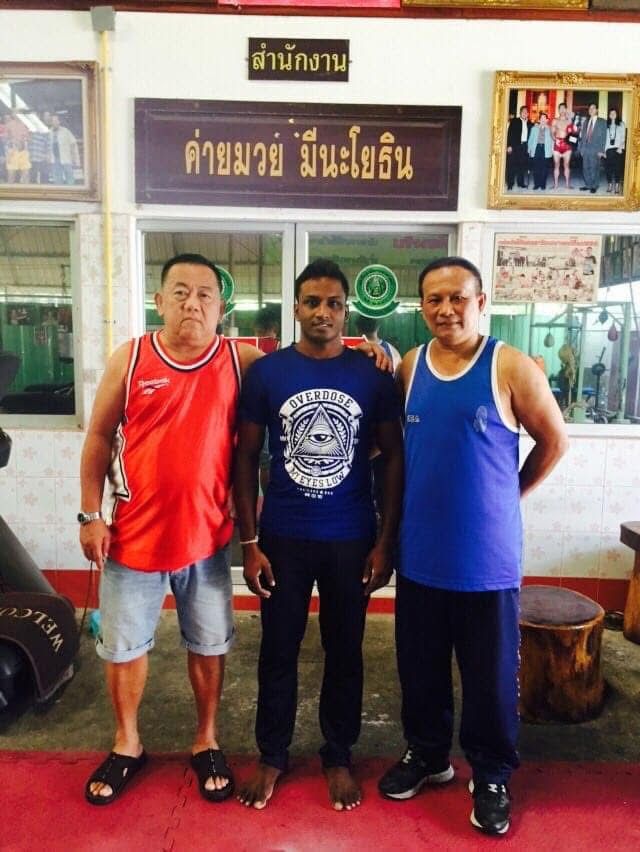 Nilanka Madushan with Thai trainers at a Muay Thai camp